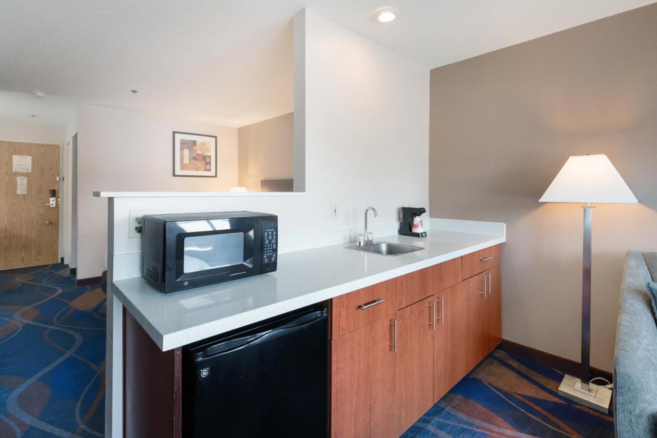 Quality Inn & Suites Kennewick Tri-Cities Кениуик Екстериор снимка