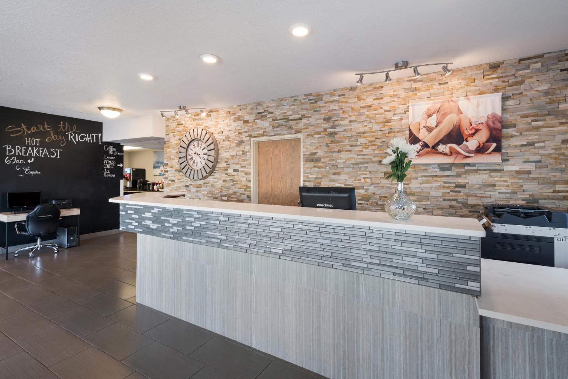 Quality Inn & Suites Kennewick Tri-Cities Кениуик Екстериор снимка