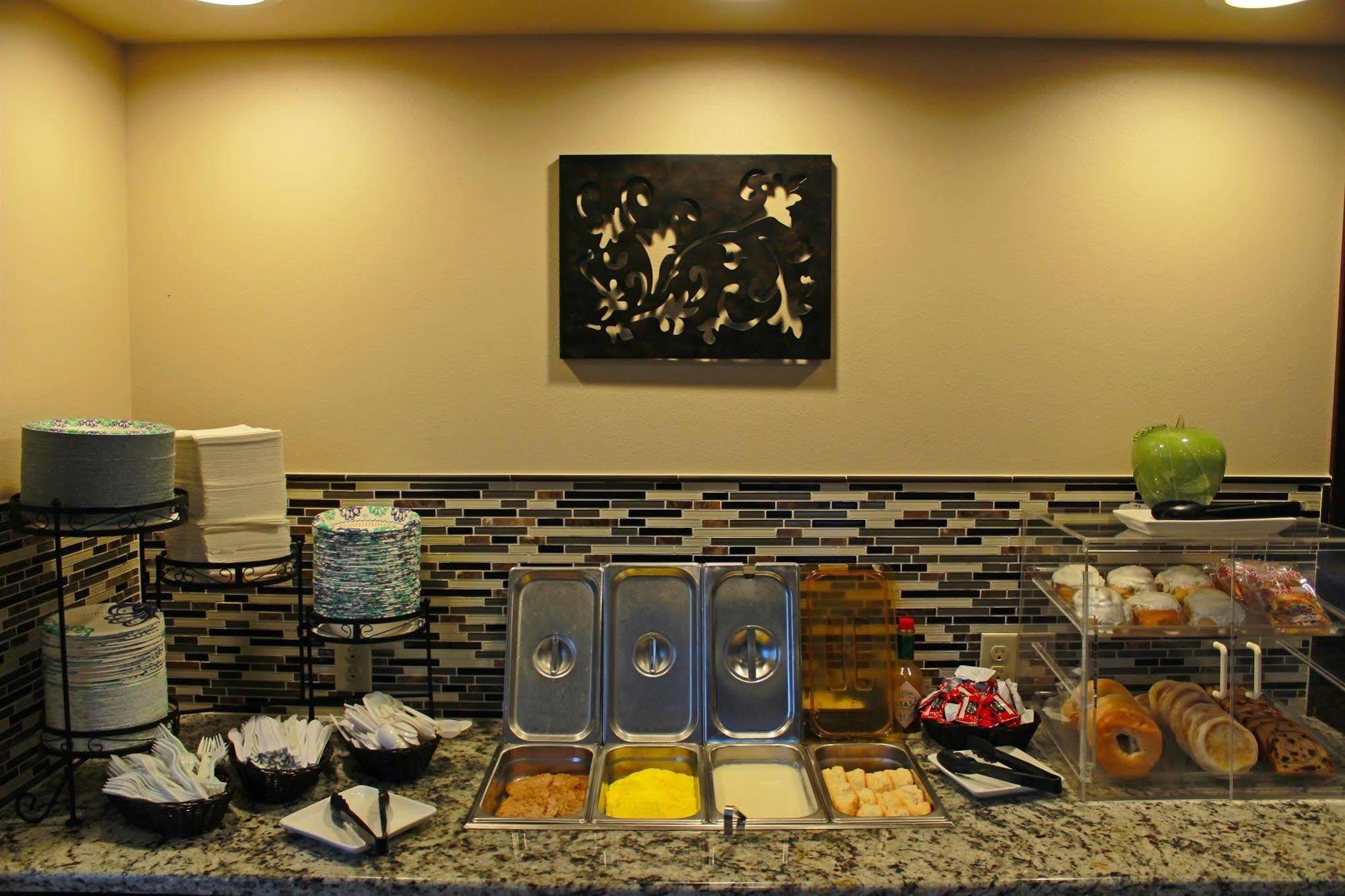 Quality Inn & Suites Kennewick Tri-Cities Кениуик Екстериор снимка