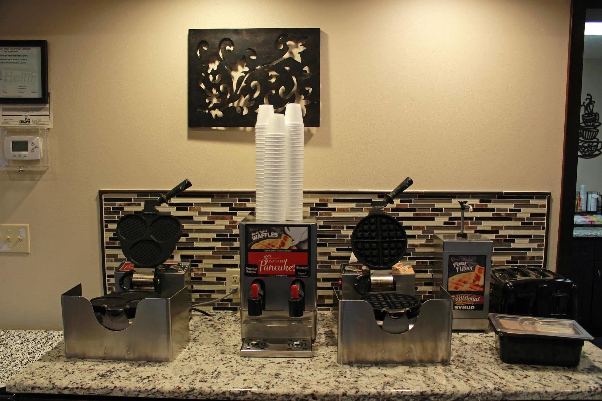 Quality Inn & Suites Kennewick Tri-Cities Кениуик Екстериор снимка