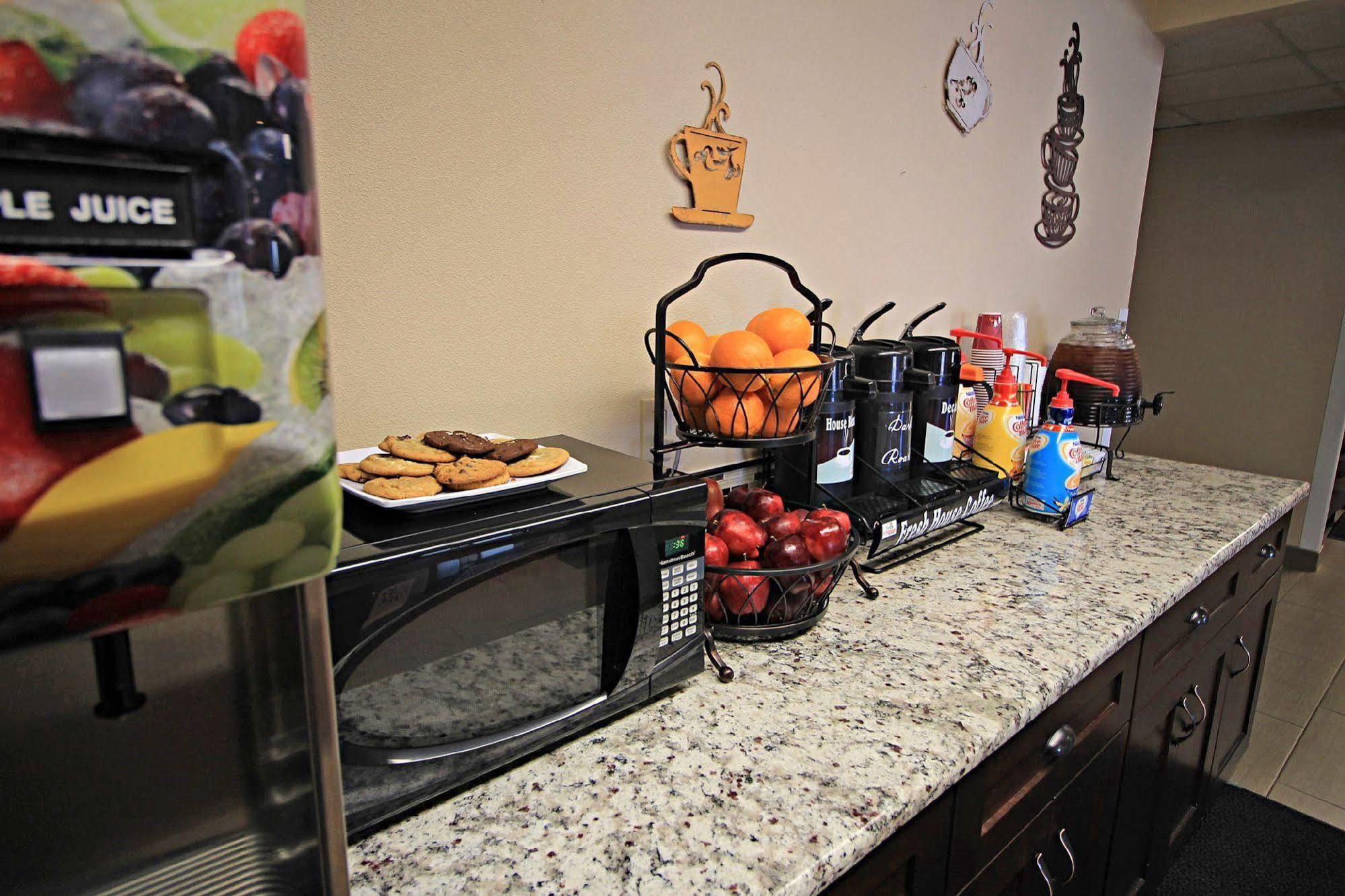 Quality Inn & Suites Kennewick Tri-Cities Кениуик Екстериор снимка