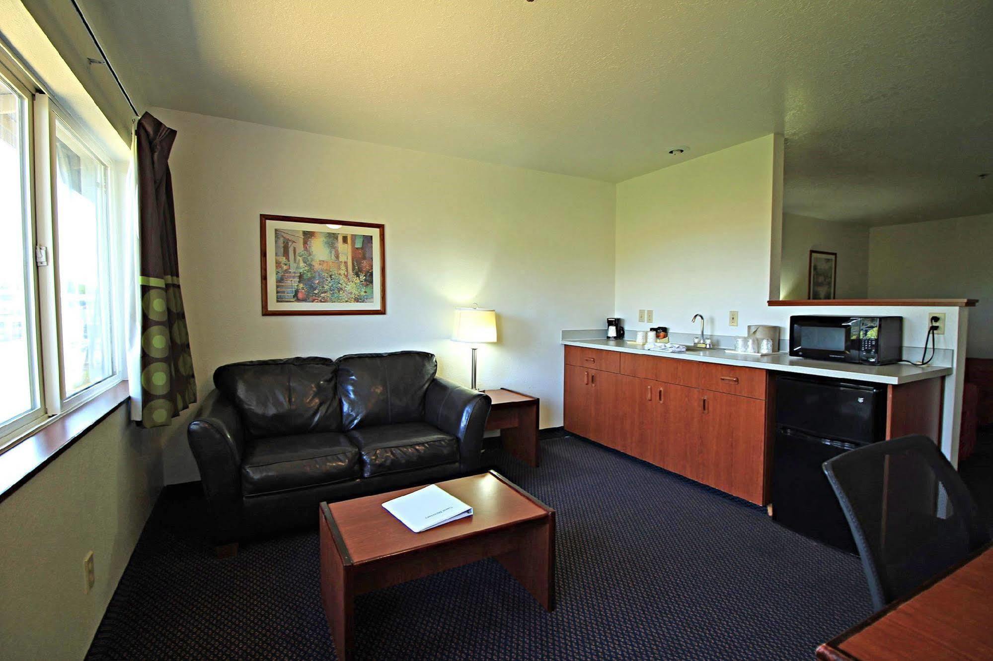 Quality Inn & Suites Kennewick Tri-Cities Кениуик Екстериор снимка