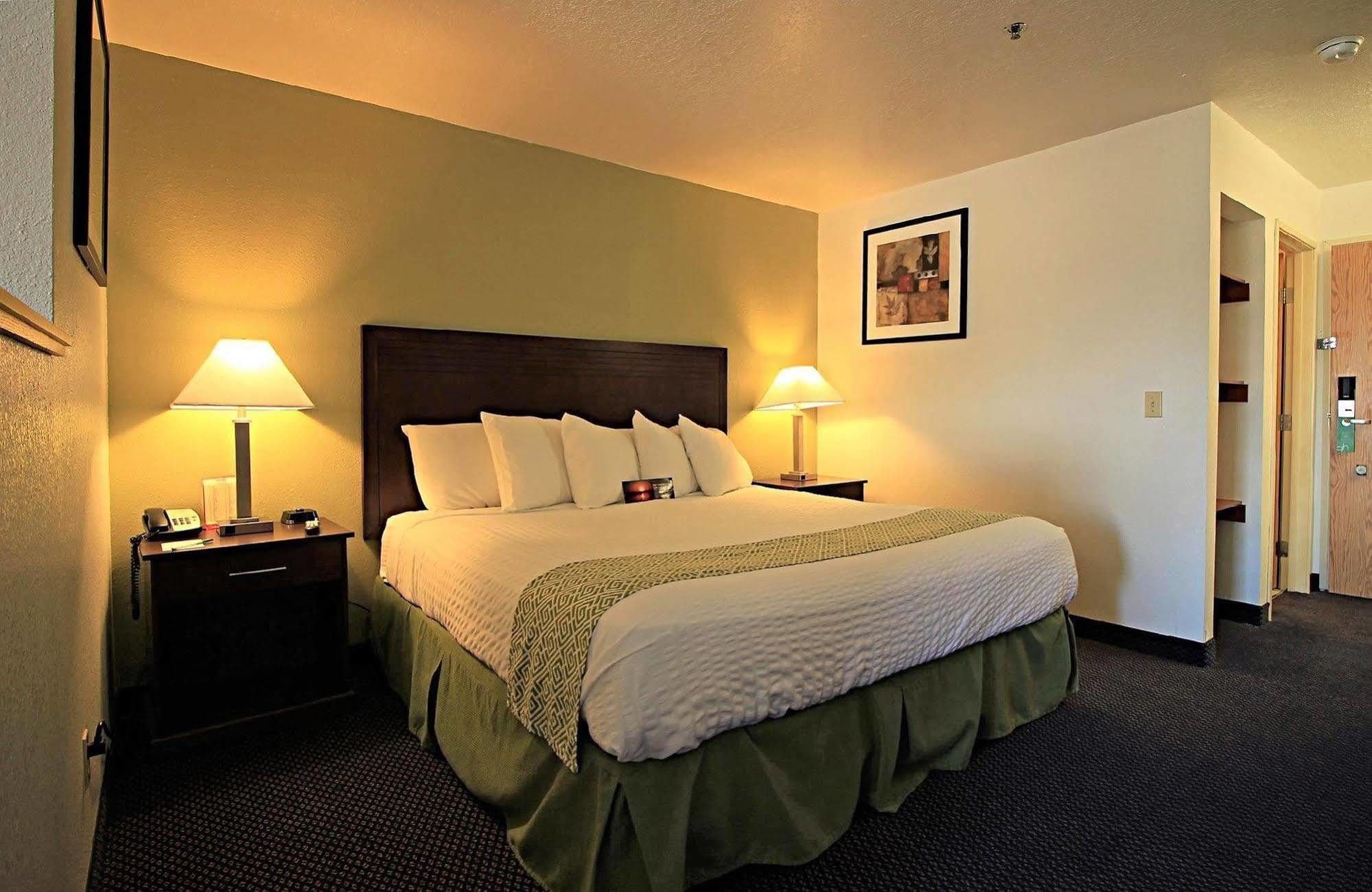 Quality Inn & Suites Kennewick Tri-Cities Кениуик Екстериор снимка