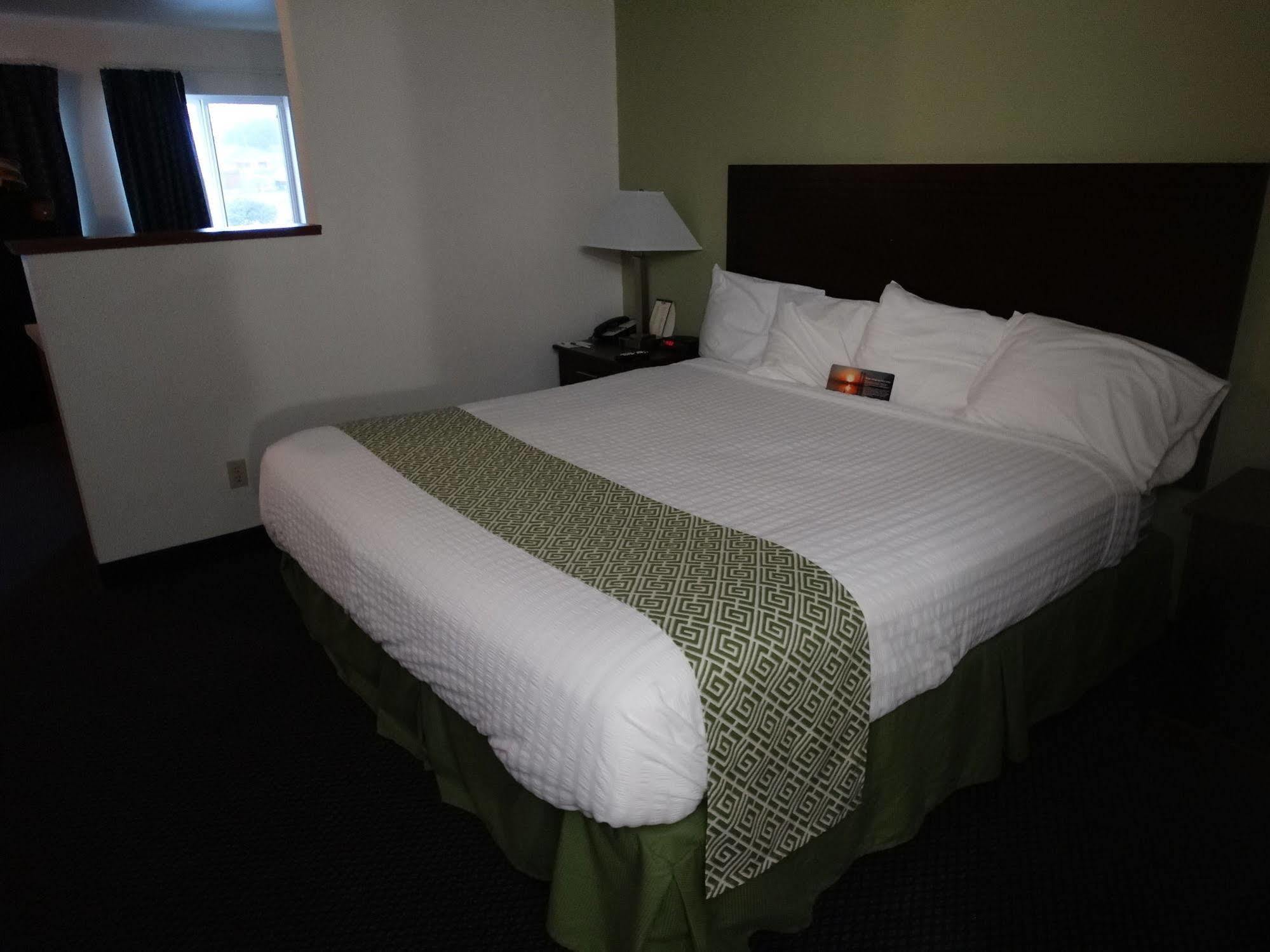 Quality Inn & Suites Kennewick Tri-Cities Кениуик Екстериор снимка