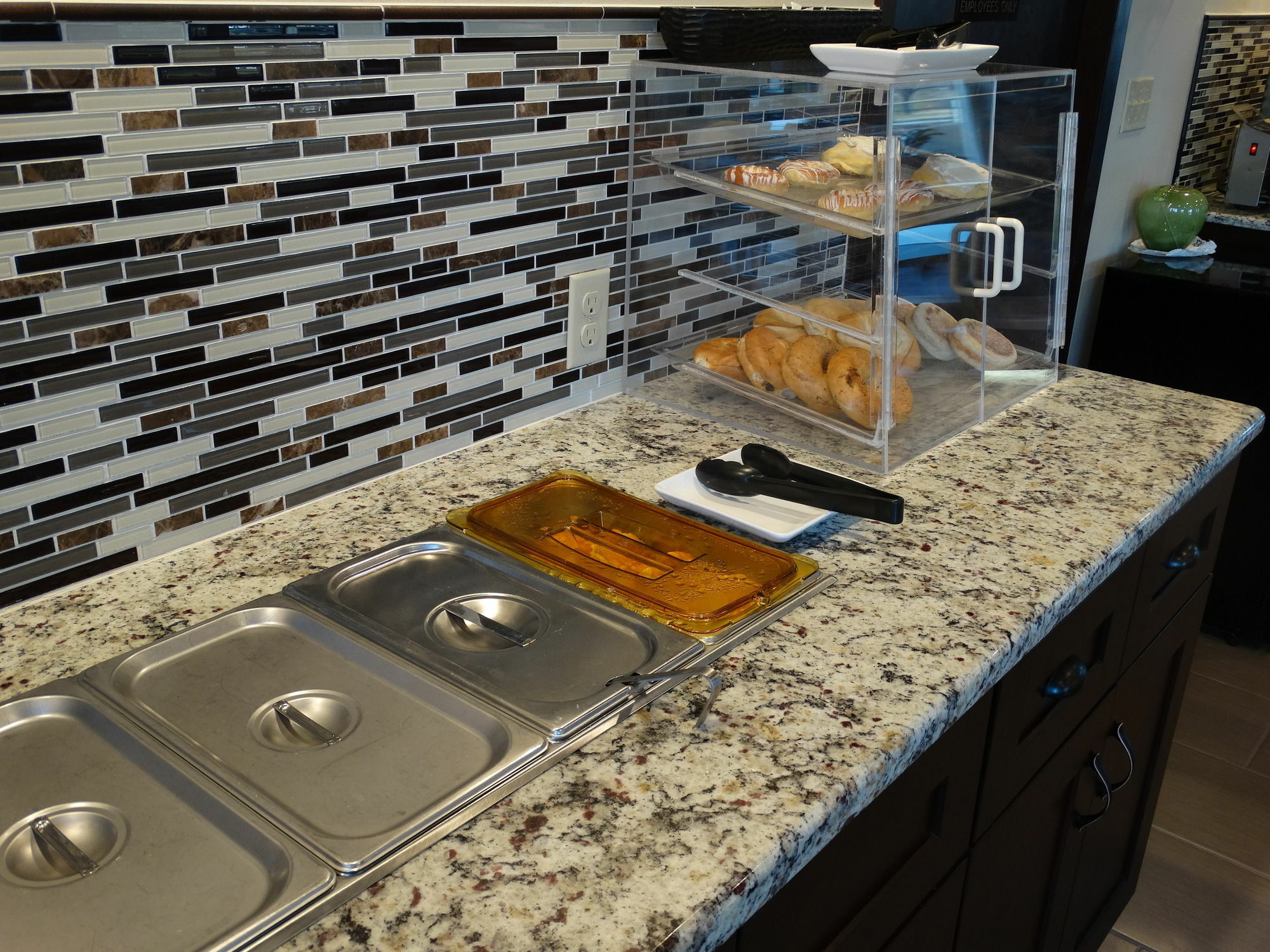 Quality Inn & Suites Kennewick Tri-Cities Кениуик Екстериор снимка